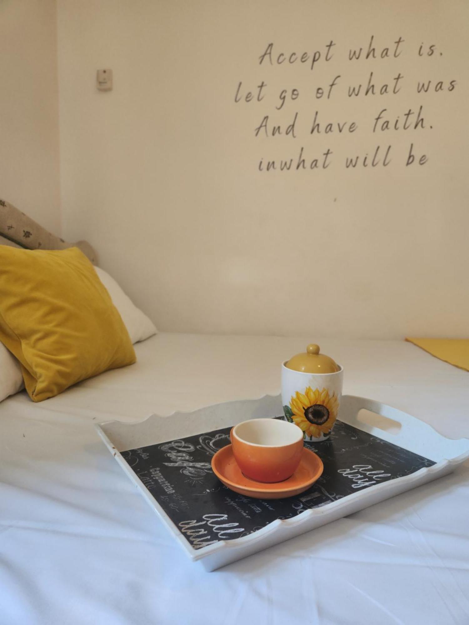 Bela Kuca Studio Apartments-Na Korak Do Mora-A Step To The Sea 라파일로비치 외부 사진
